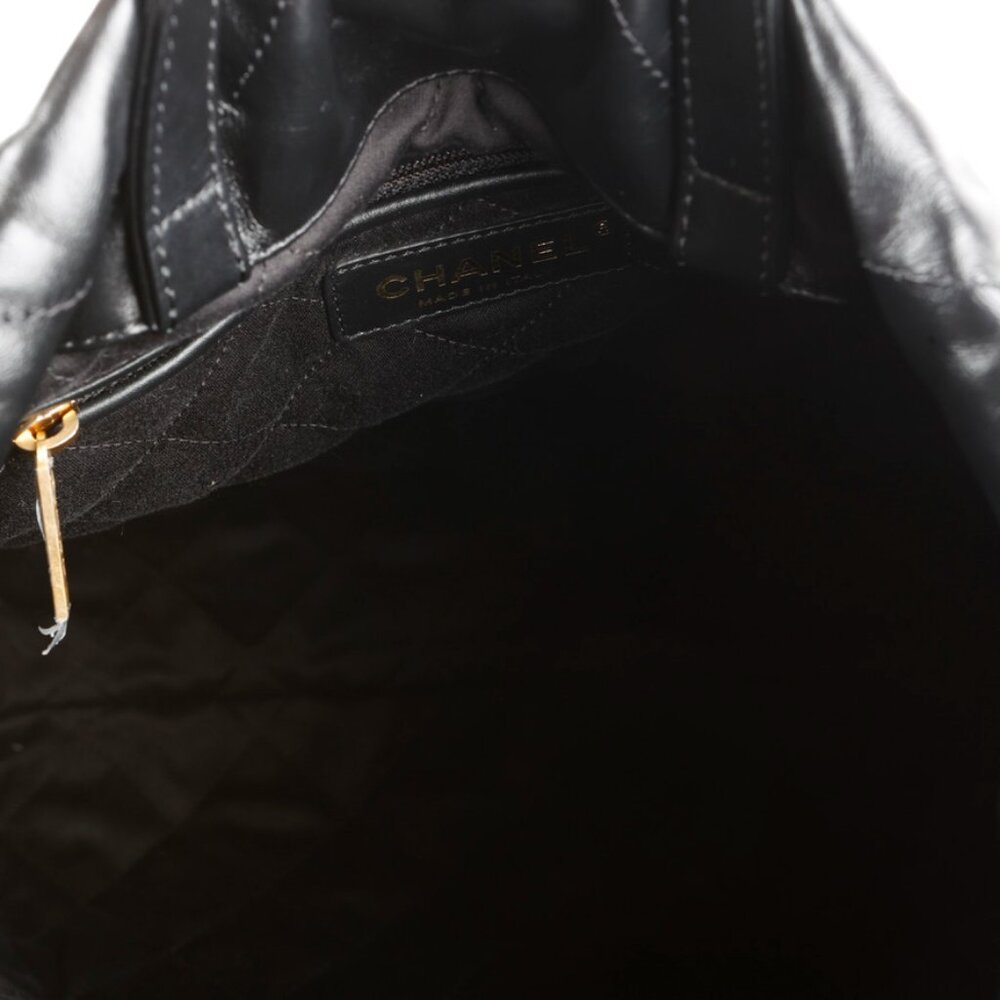 Chanel 22 Backpack Black Lambskin - Picture 7 of 7